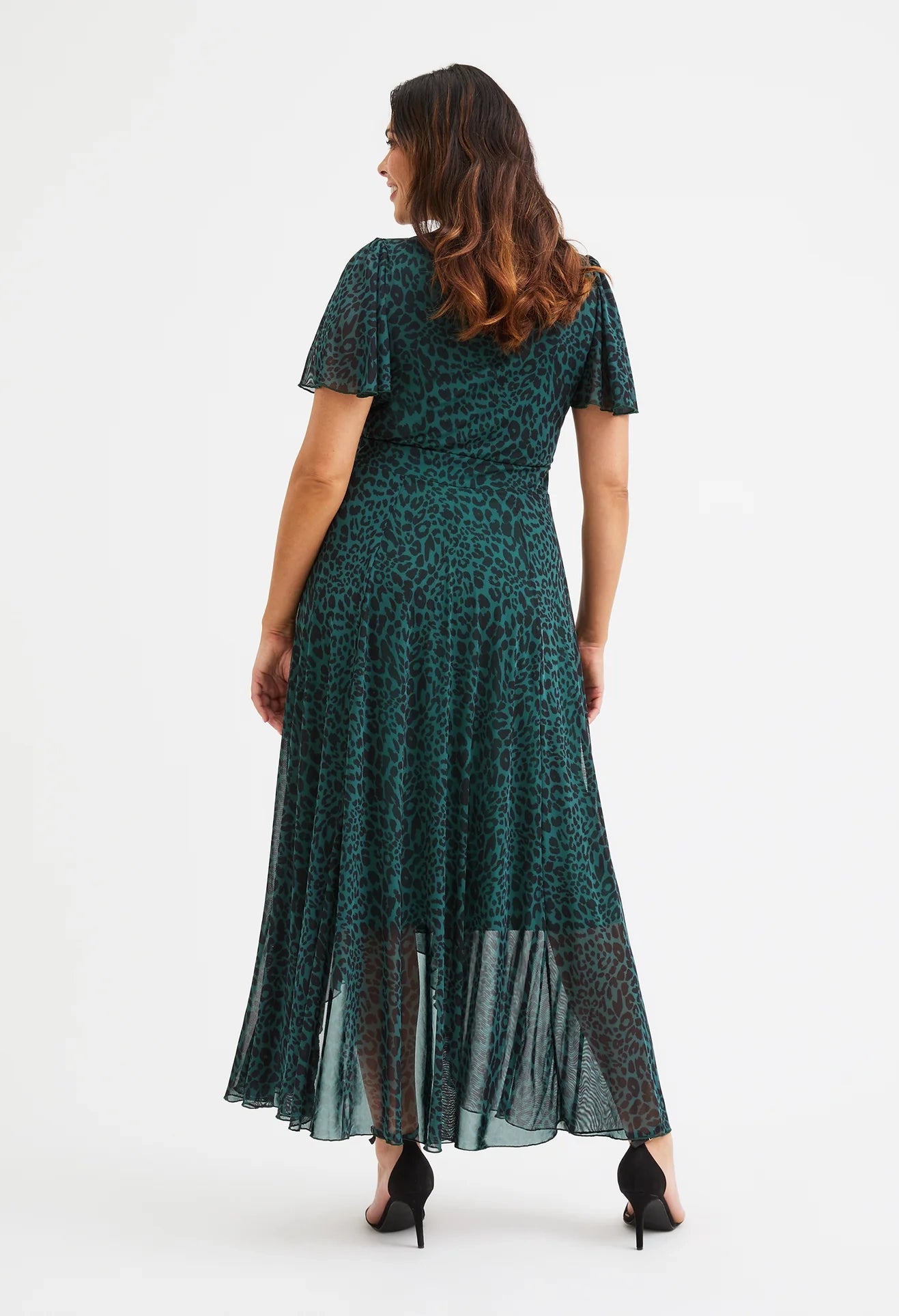 Tilly Angel Sleeve V-Neck Curve+ Dress