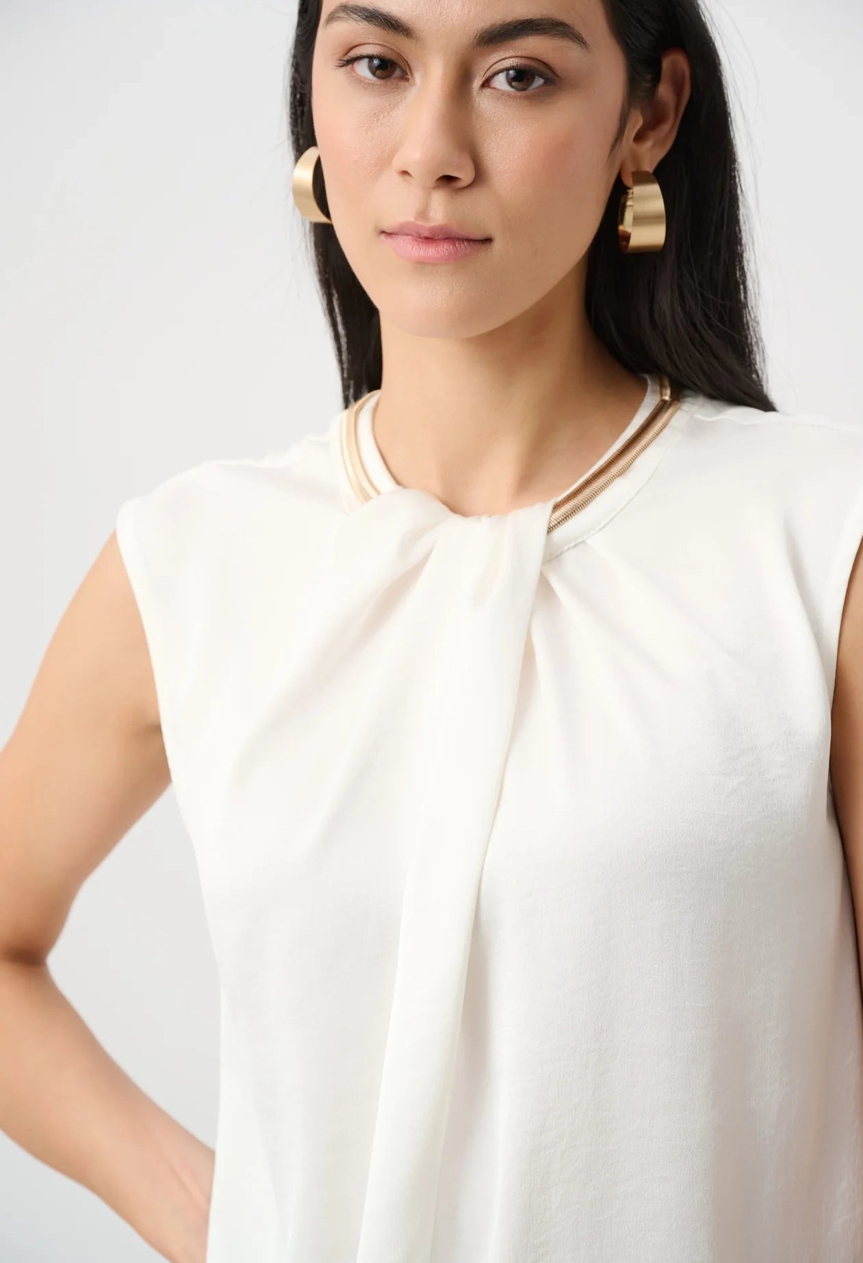 Chain Detail Blouse