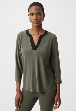 Contrast V-Neck Top