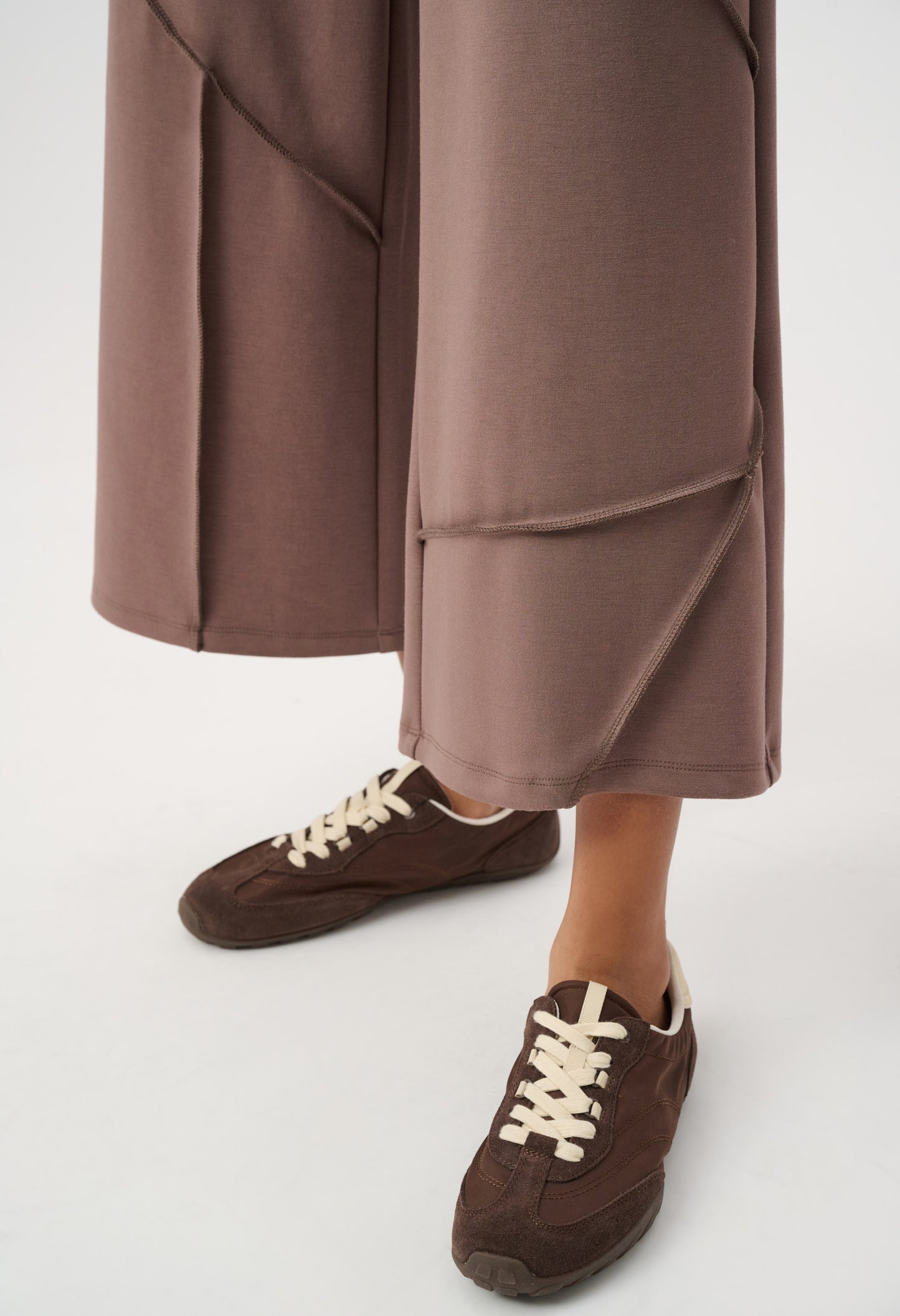 Cropped Casual Trousers