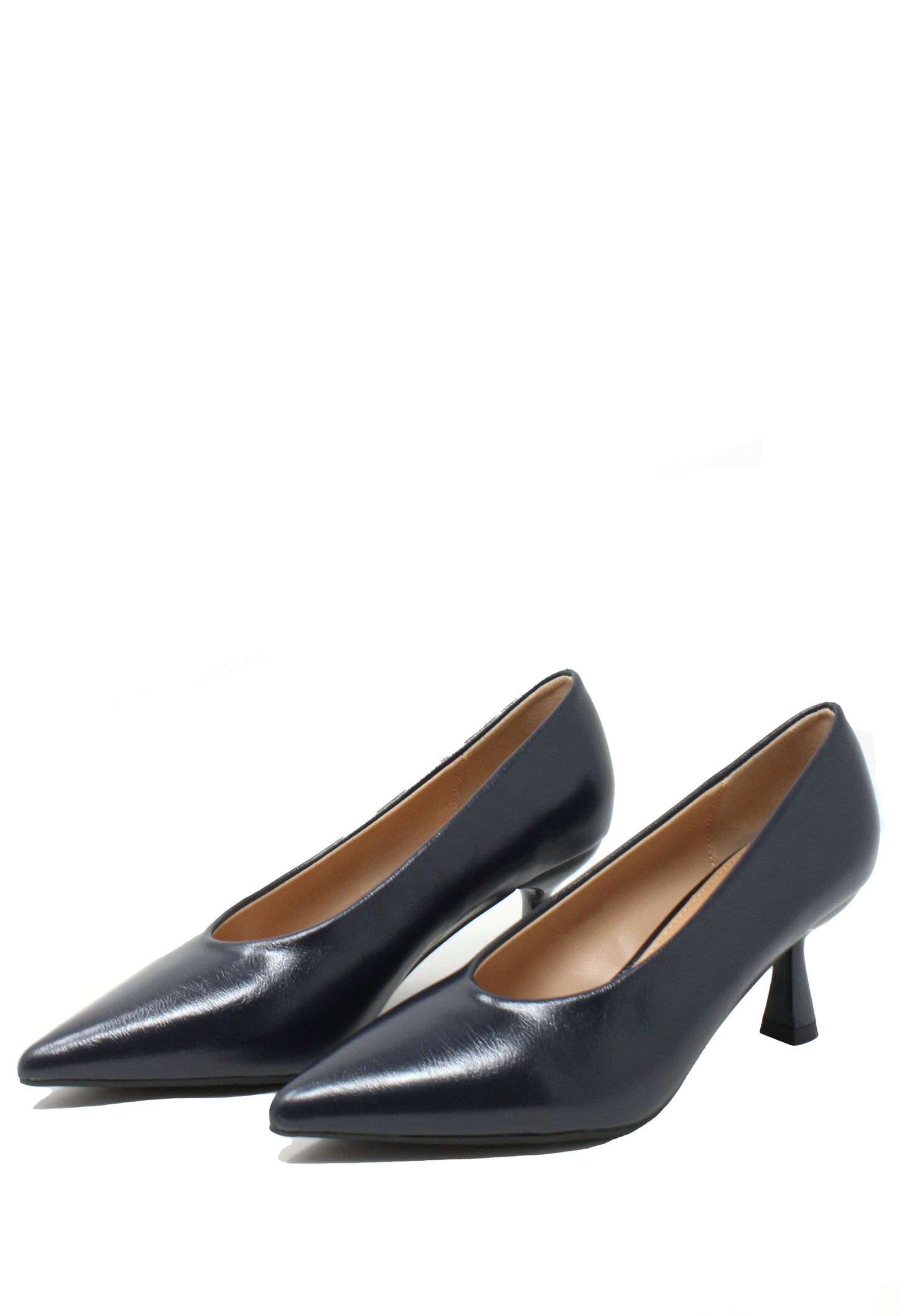 Curved Court Heel