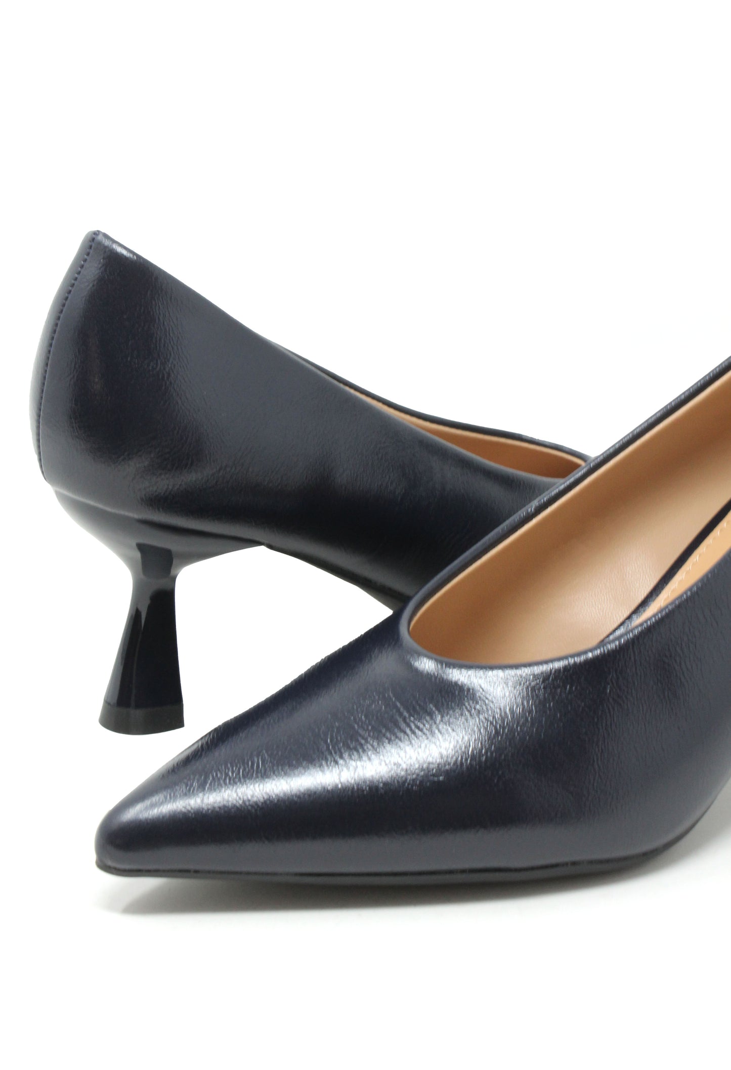 Curved Court Heel