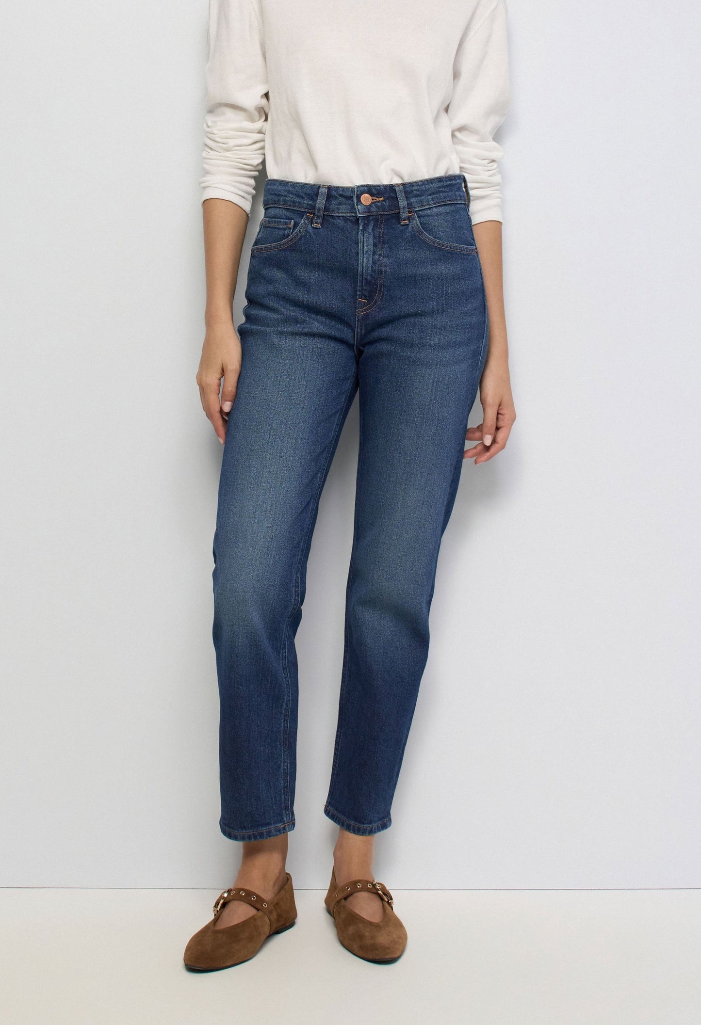 True Cropped Slim Jeans