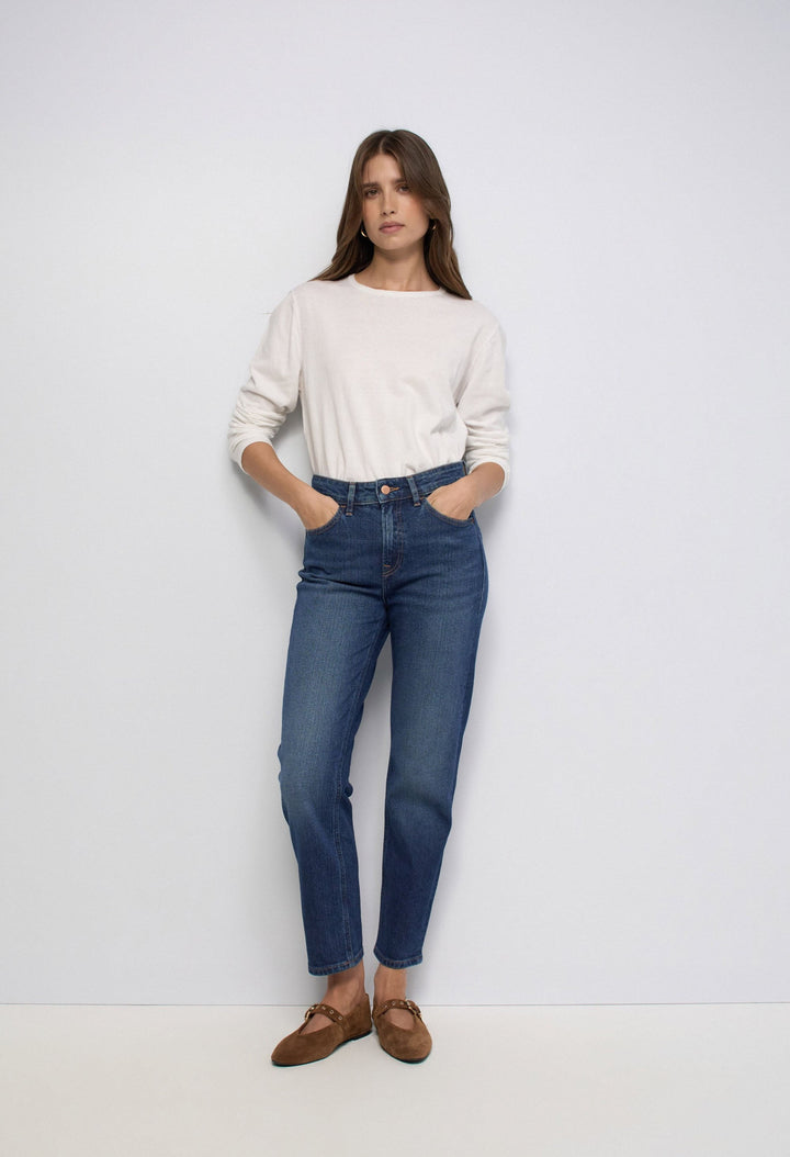 True Cropped Slim Jeans