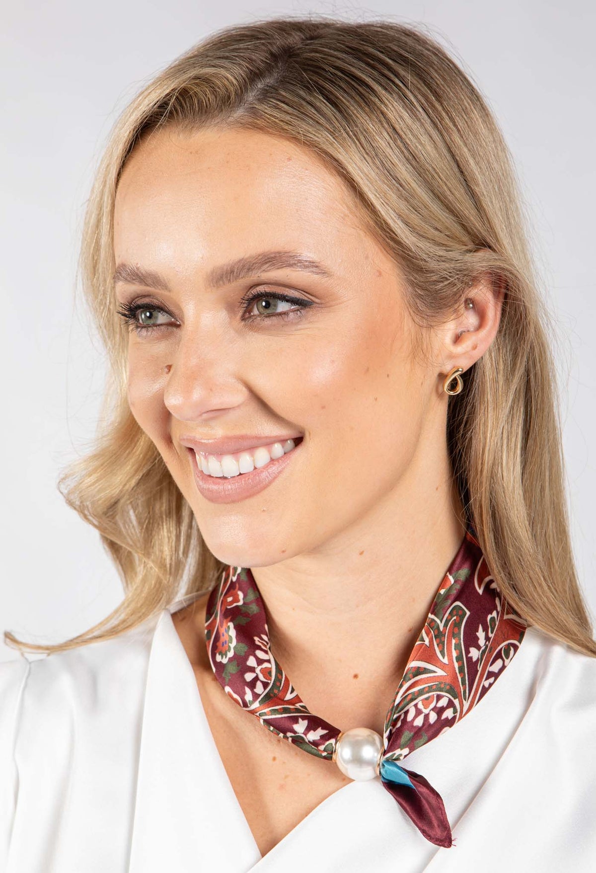 Magnetic Neck Scarf