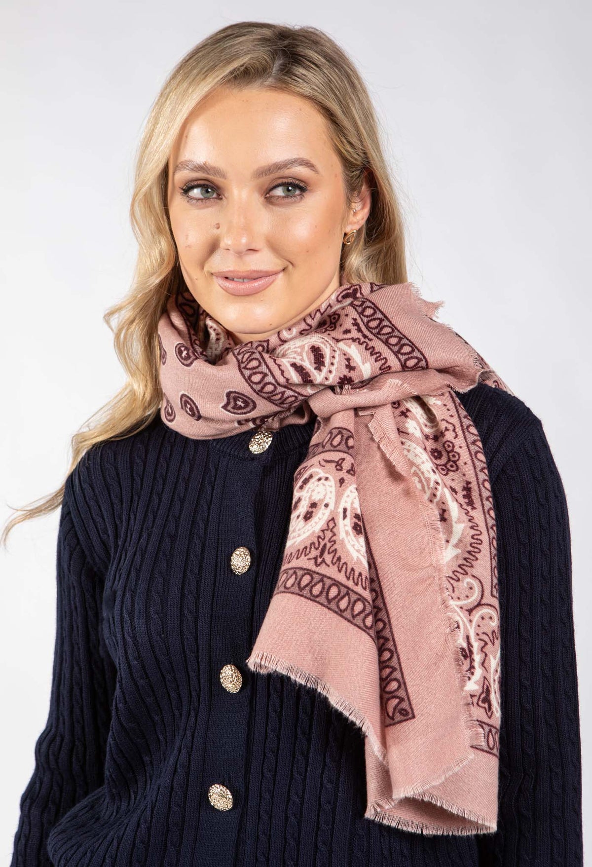 Paisley Print Knit Scarf