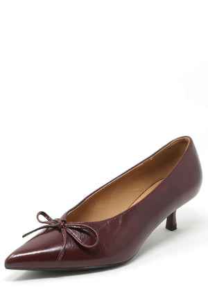 Bow Court Heel