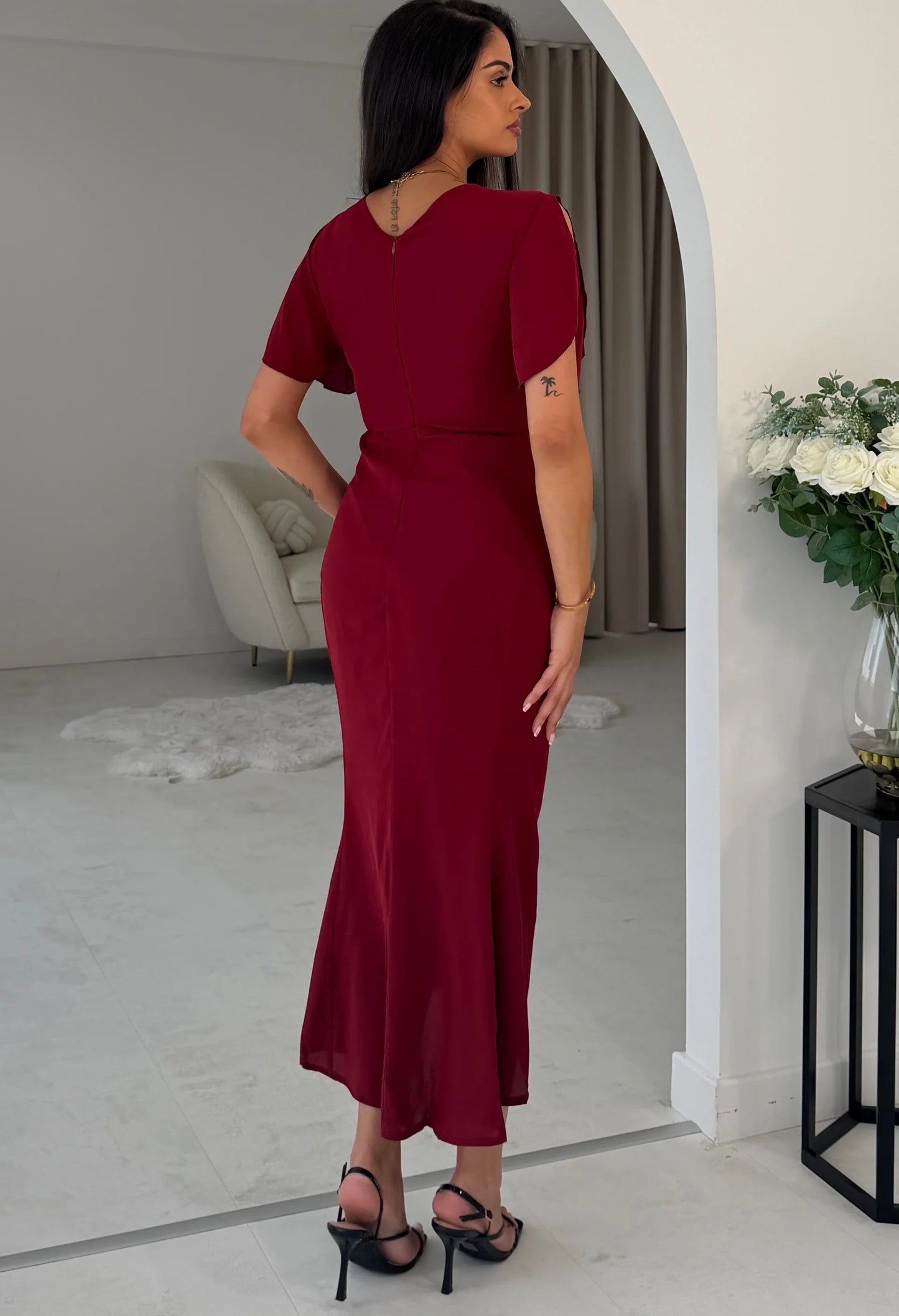 Cleo Ruched Detail Midi Dres