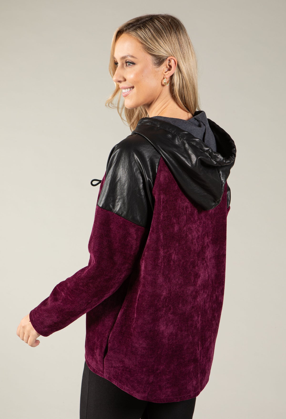 Mai Hooded Sweat