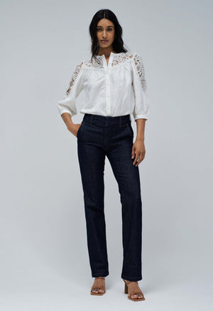 Secret Chino Push In Jeans