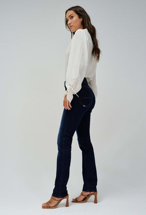 Secret Push In Jeans