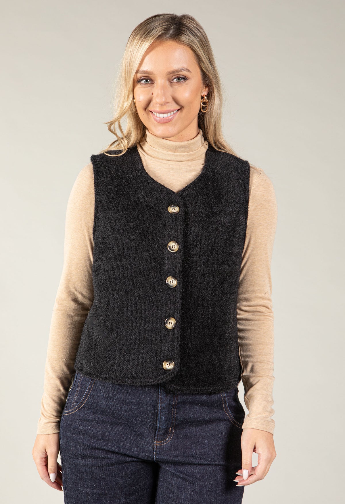 Hermica Knit Vest