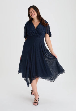Julie Hanky Hem Curve+ Dress