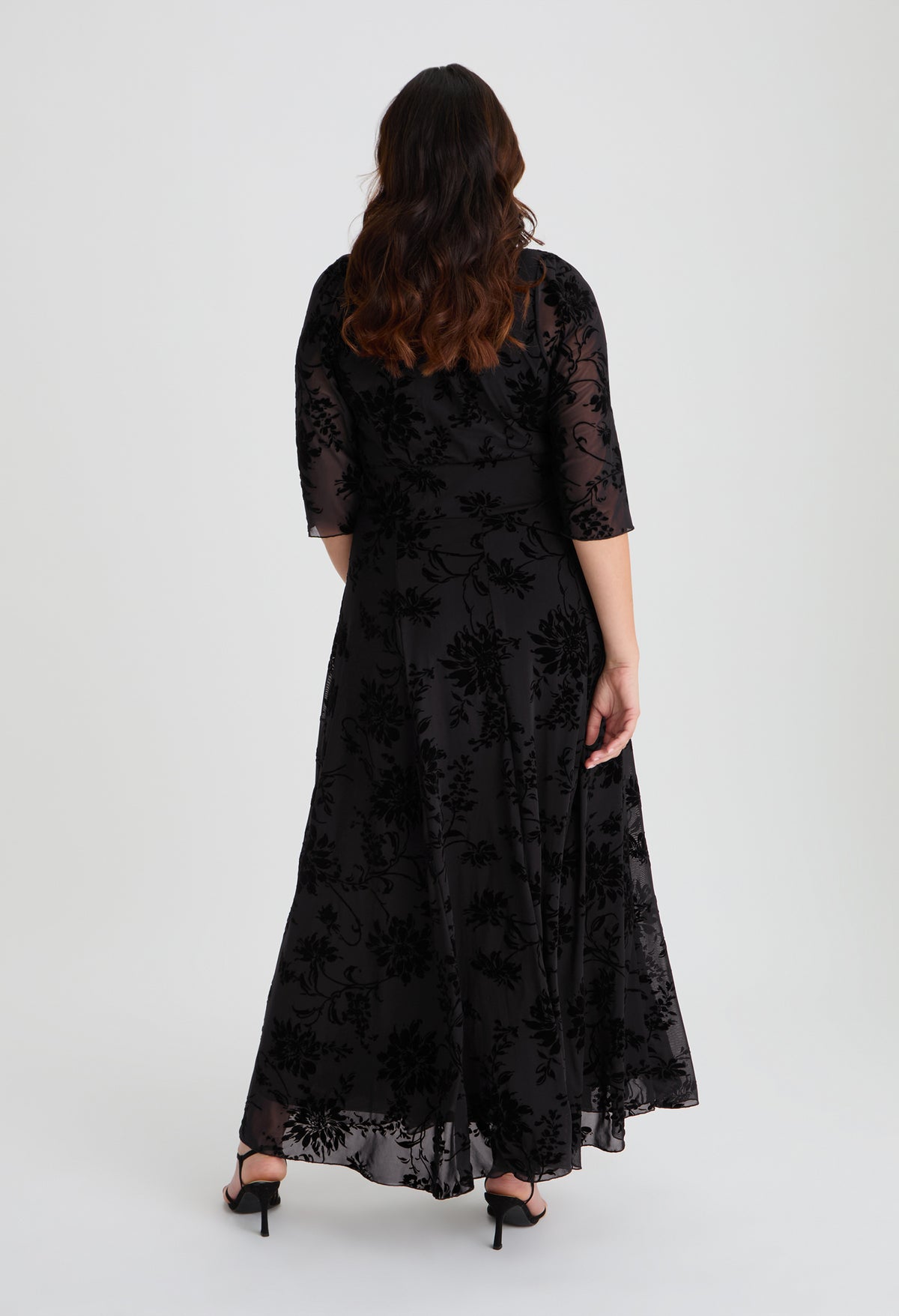 Verity Curve+ Maxi Dress