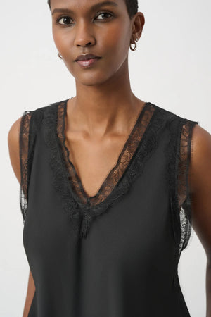 Lace Trim V-neck Pullover
