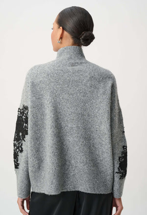 Relaxed Fit Floral Pullover