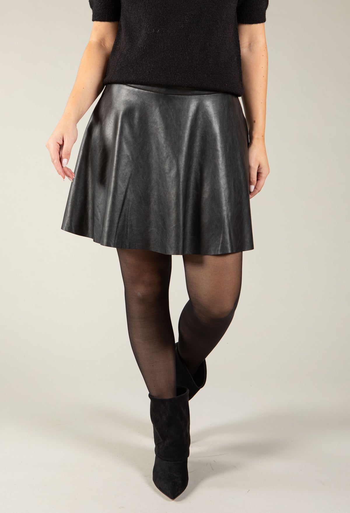 Luna Faux Leather Skirt