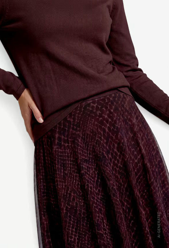 Tulle skirt with animal print