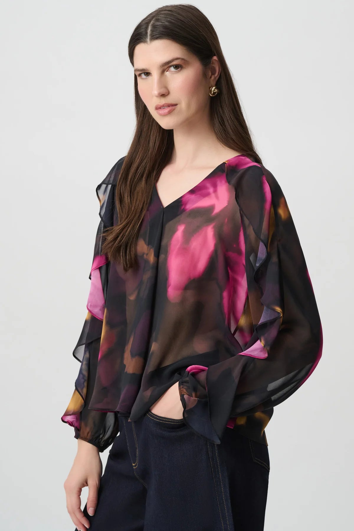 Floral Chiffon V-Neck Ruffle Top