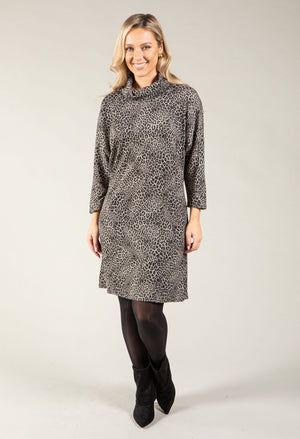 long sleeve dress in leopard print 