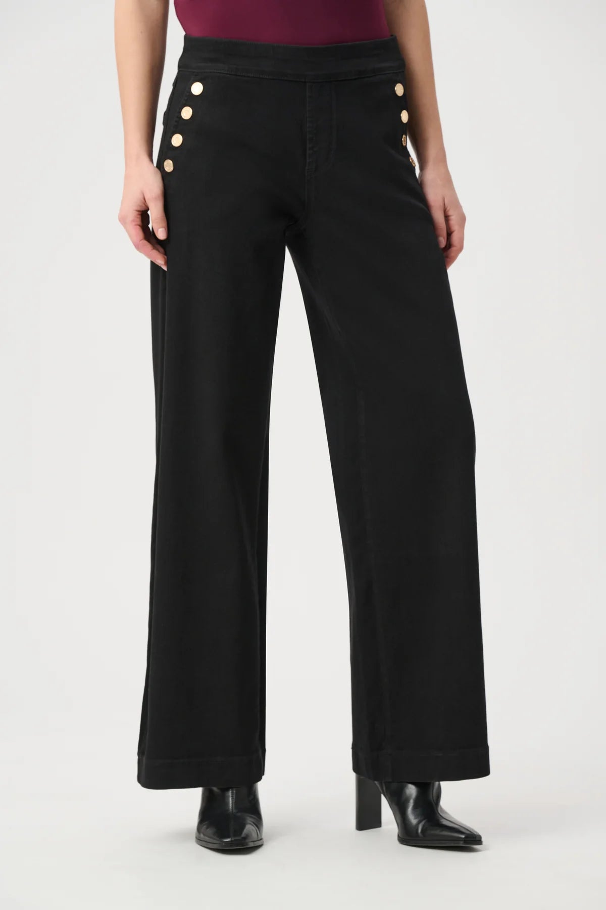 Classic Wide-Leg Jeans