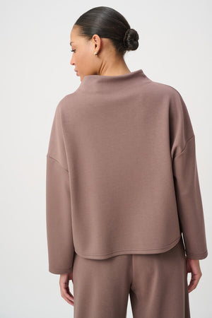 Relaxed Fit Pullover