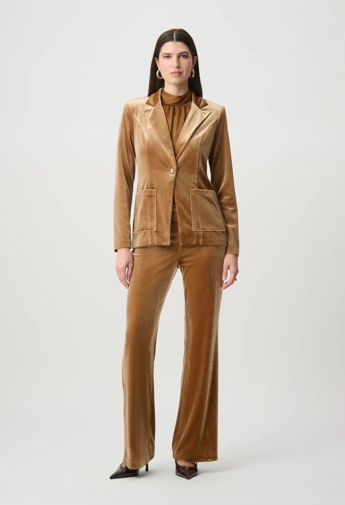 Tailored Velvet Fitted Blazer
