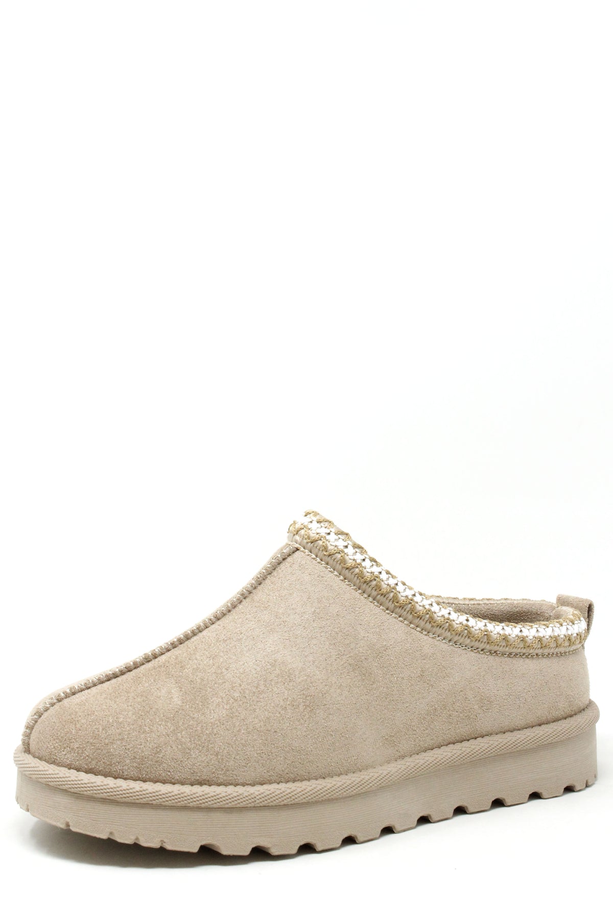 Embroidered Slip On Boots