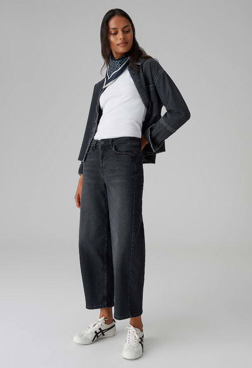 Melly Twist Barrel Jeans