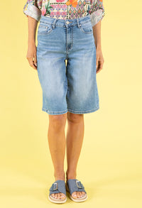 90's Baggy Bermuda Shorts