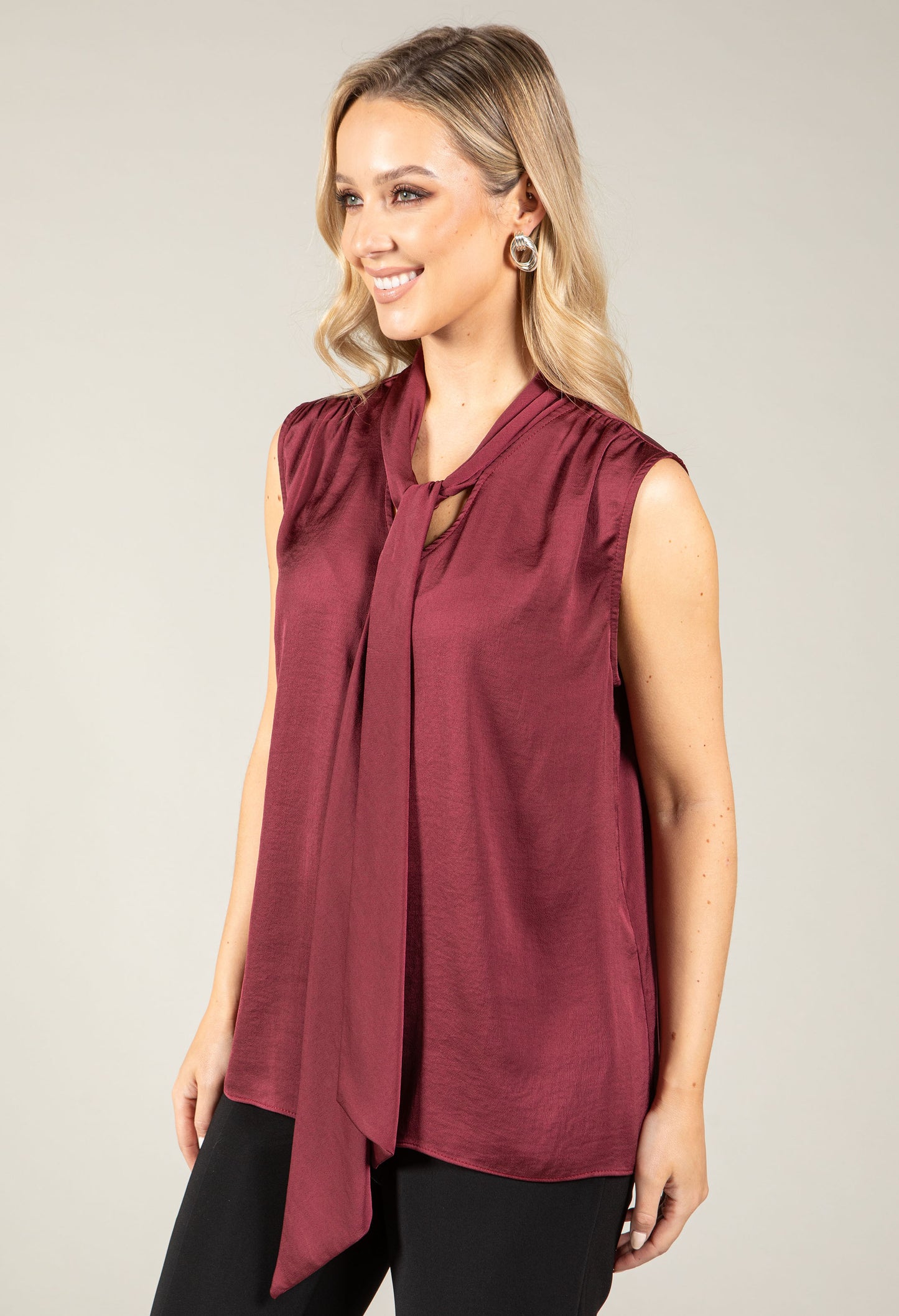 Chic Sleeveless V-neck Blouse