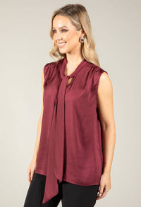 Chic Sleeveless V-neck Blouse