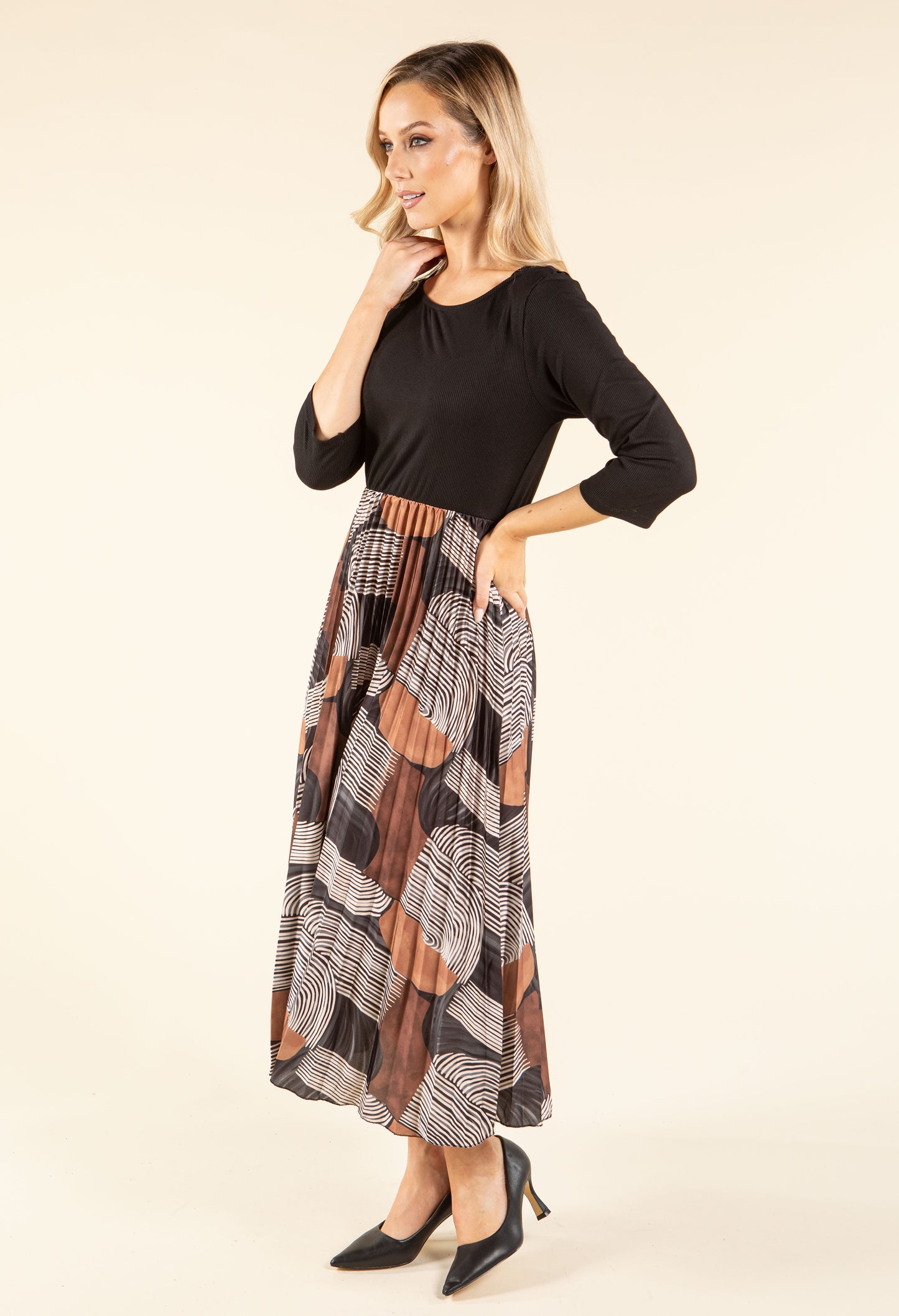 Ribbed Bodice Abstract Print Dress