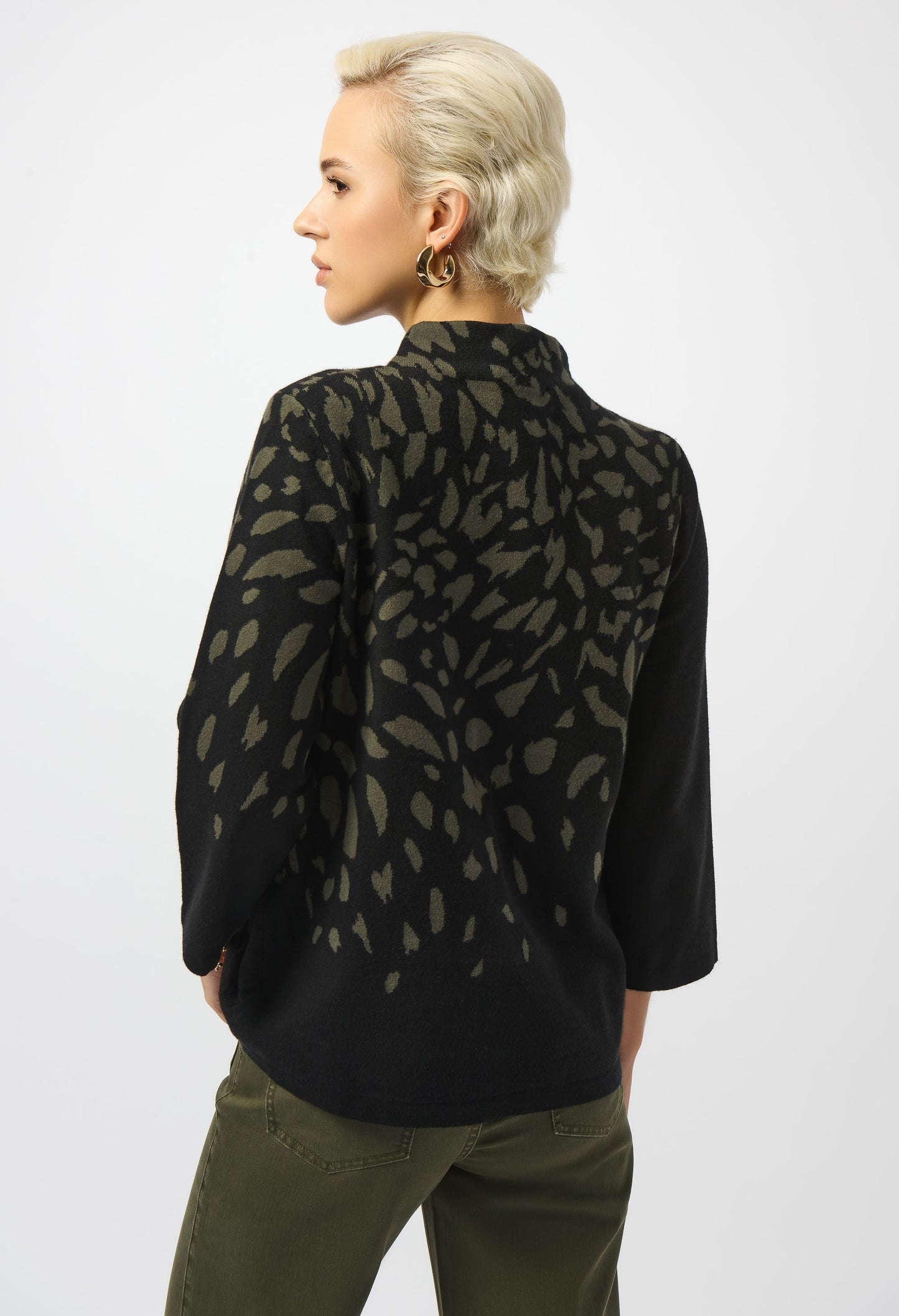 Animal-print Mock Neck Pullover