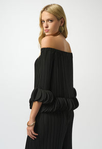 Off-shoulder Chic Pullover