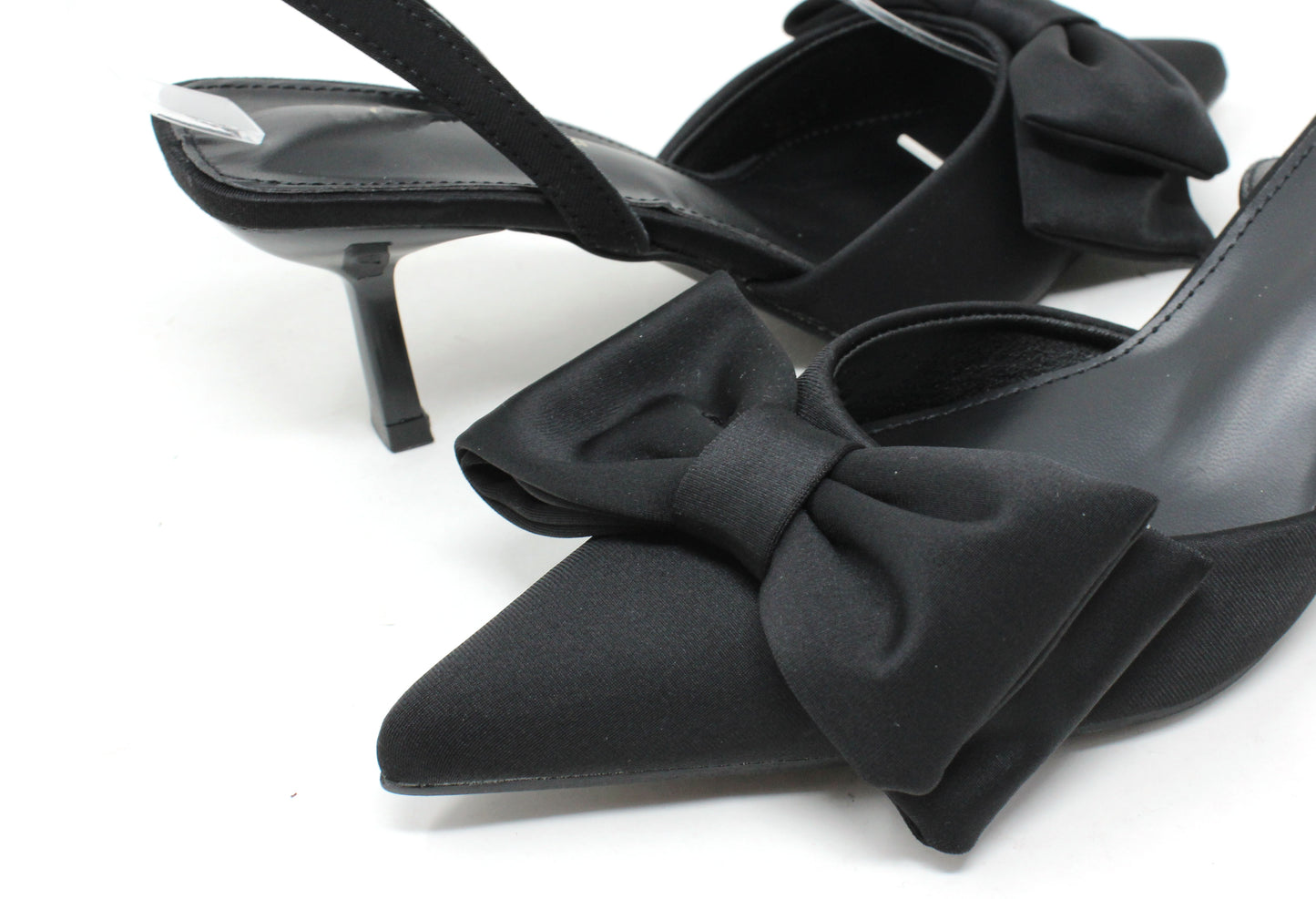 Pretty Bow Heel