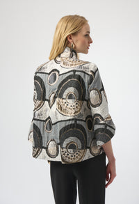Abstract Collared Flare-sleeve