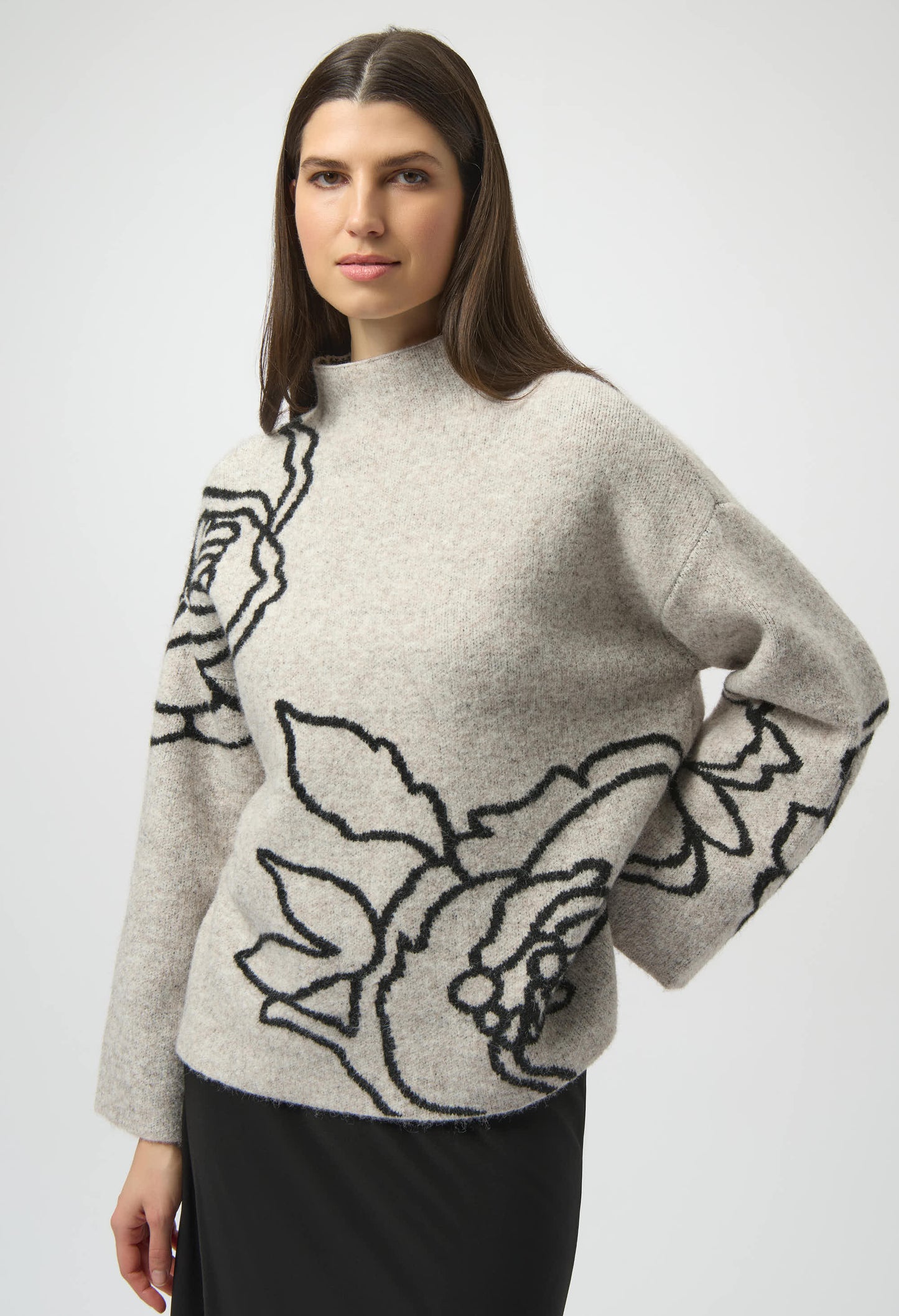 Floral Embroidered Pullover