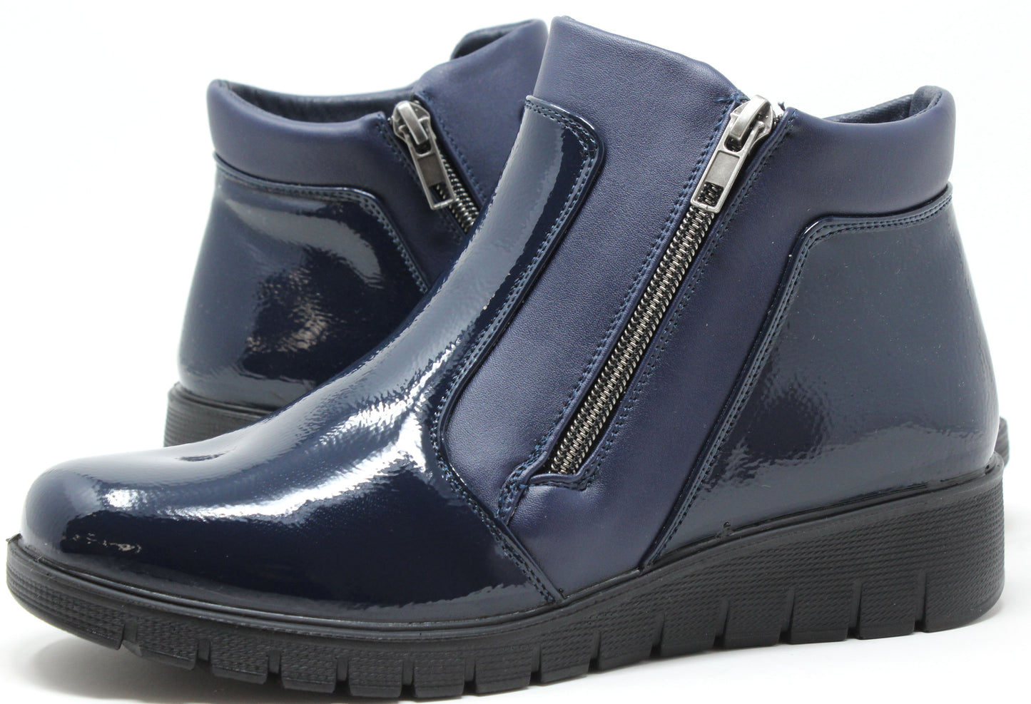 Comfort Fit Zip Boot