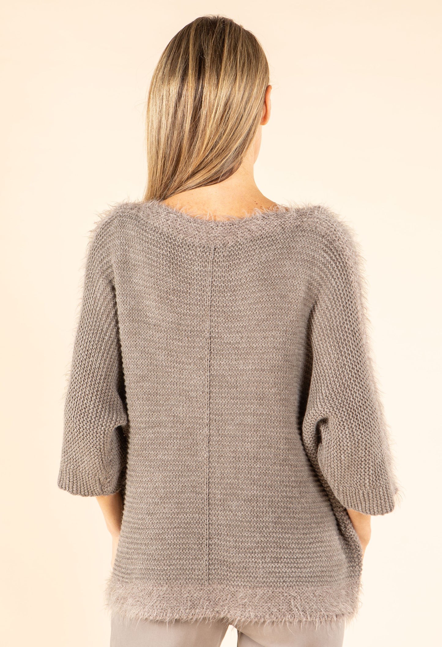 Ribbed Wool-Blend Knit Jumper with Fluffy Trim