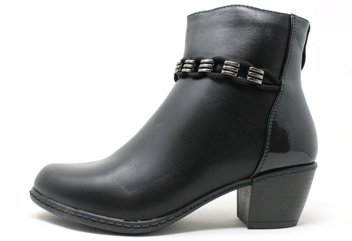 Loop Chain Ankle Boot