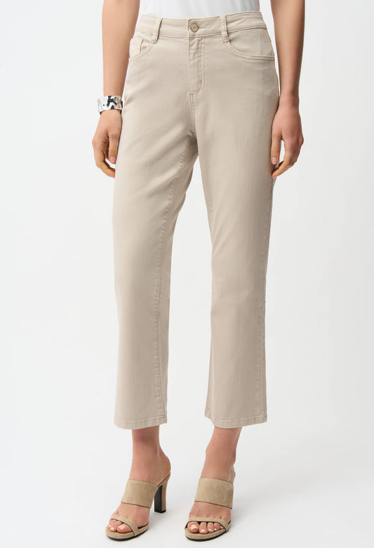 Classic Straight Leg Stretch Jeans