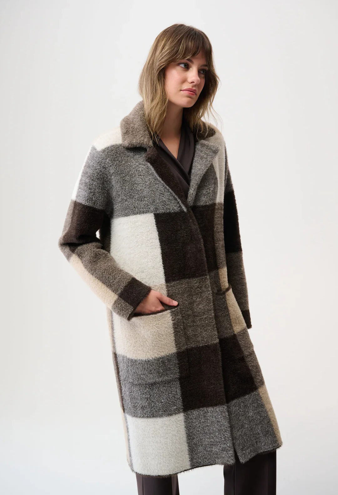 Feather Yarn Check Coat