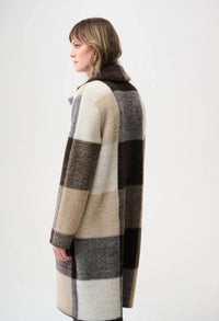 Feather Yarn Check Coat