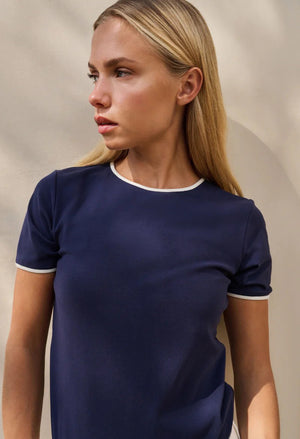 T-shirt with contrasting trim and round neck