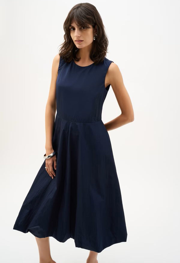 Casual Sleeveless Midi Dress