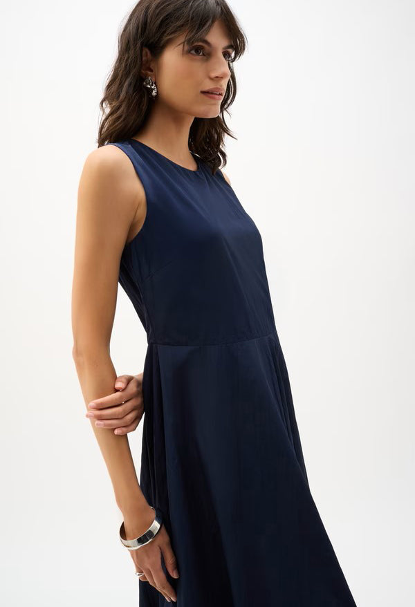 Casual Sleeveless Midi Dress