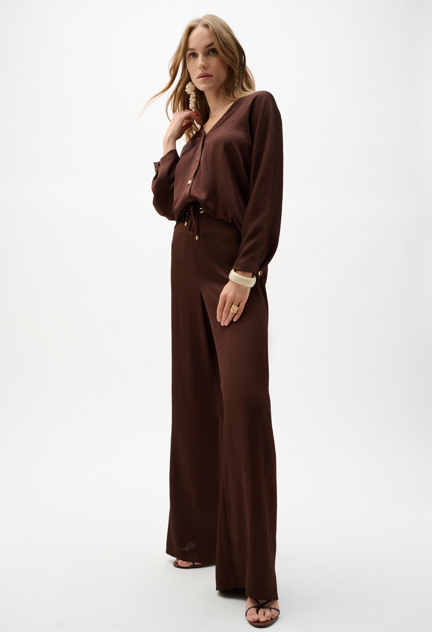 High-waisted Wide-leg Trousers