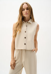 Cropped Sleeveless Casual Shirt