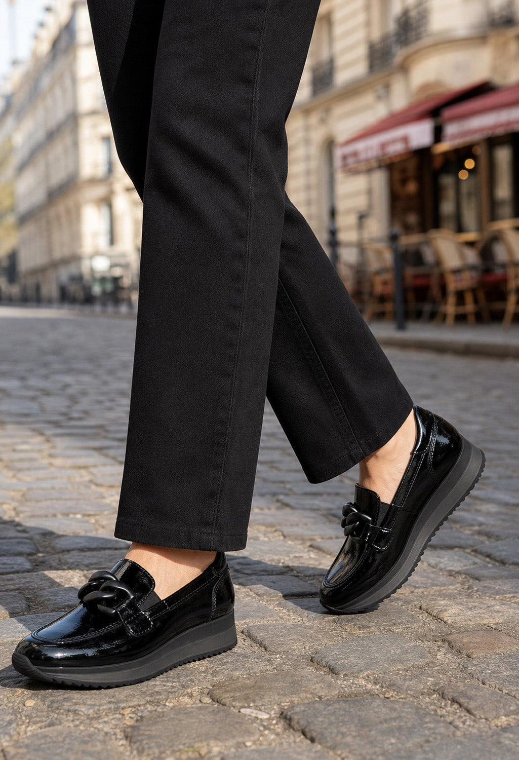 Sporty Chain Loafer